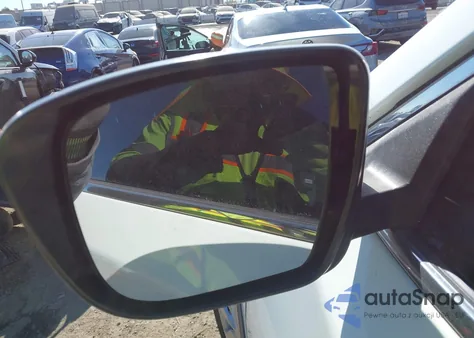 2016 Nissan Rogue S/Sl/Sv z USA, uszkodzony, nr VIN 5N1AT2MV2GC736276